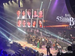 Tak Sekadar Nostalgia di Konser 'Badai Pasti Berlalu' Live in Concert
