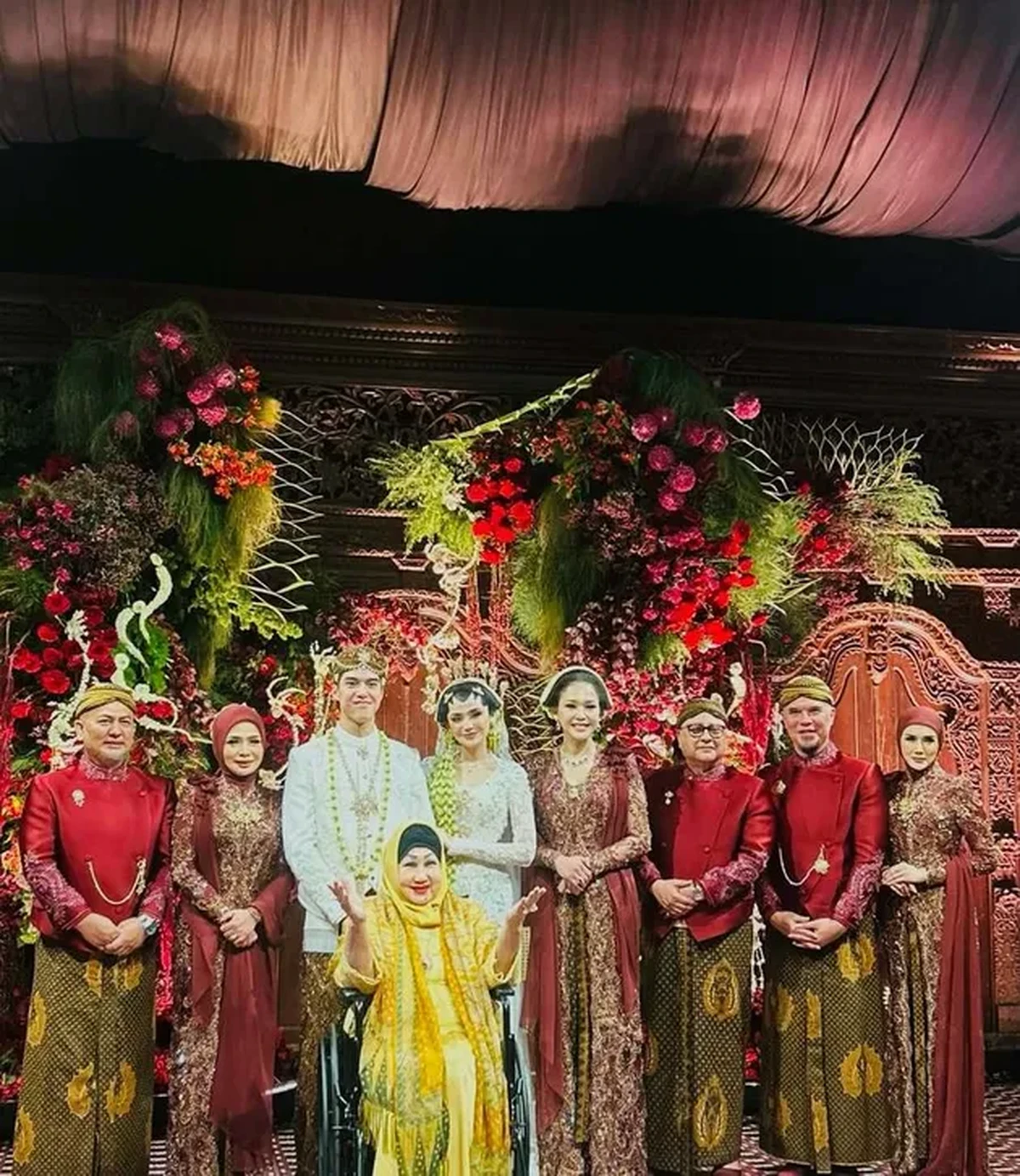 Pernikahan El Rumi dan Syifa Hadju