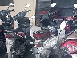 Enam Motor dan Celurit Diduga Milik Gangster Diamankan Polisi di Sidoarjo