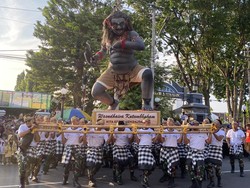Pawai Ogoh-ogoh Ramaikan Festival Budaya Lintas Agama di Semarang