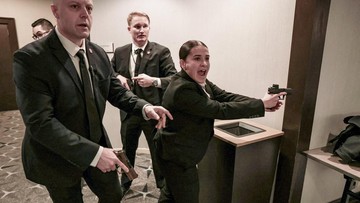 FOTO: Aksi Heroik Secret Service Tangkap Pelaku Penembakan Acara Trump