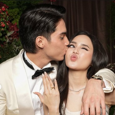 Ini Foto Nikahan El Rumi yang Disebut Langgar Protokol Istana