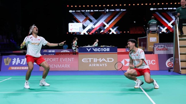 Indonesia berada di ambang kekalahan dalam duel lawan Thailand pada ajang Thomas Cup 2026. Namun Fajar Alfian/Nikolaus Joaquin sukses menyelamatkan Indonesia.