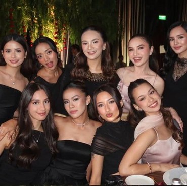 7 Momen Geng 'Mermaid In Love' Reunian di Resepsi Pernikahan Syifa Hadju-El Rumi