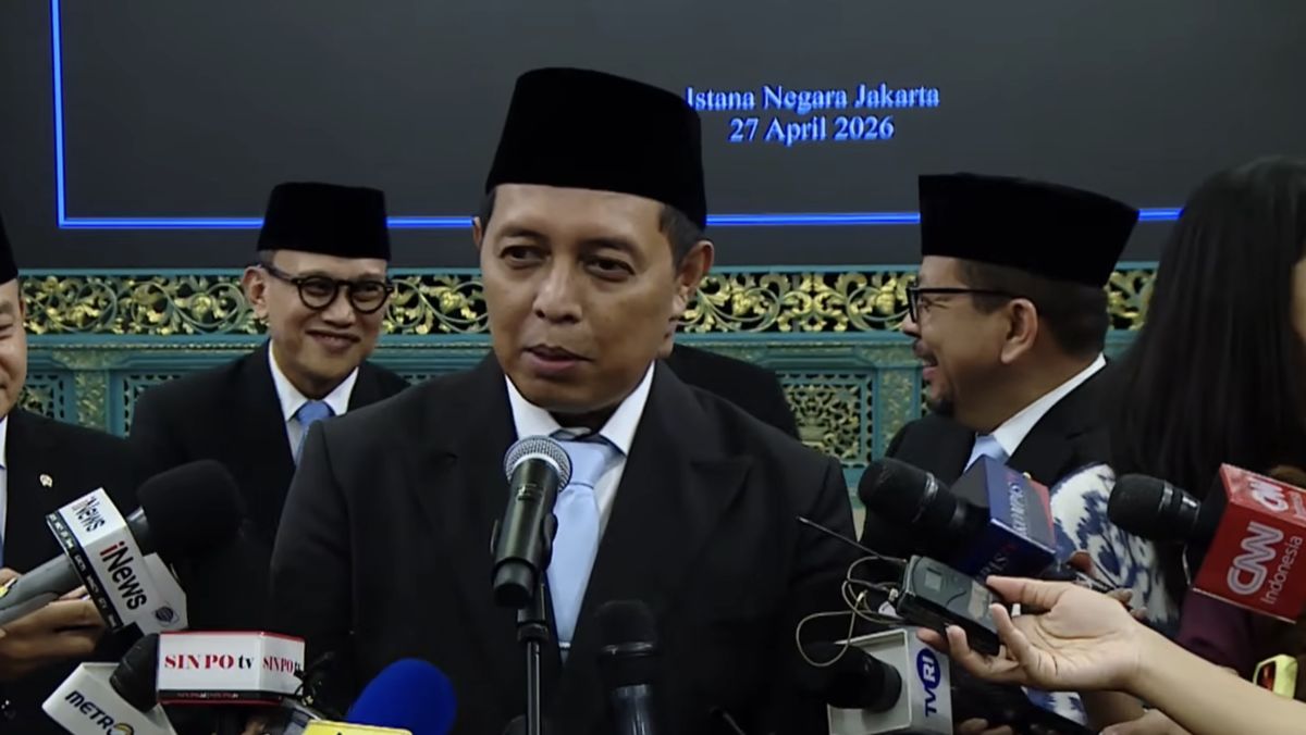 Hasan Nasbi Blak-blakan Dugaan Praktik Curang Sektor Sawit-Batu Bara
