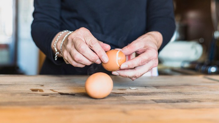 5 Cara Mudah Mengecek Apakah Telur Masih Layak Dimakan