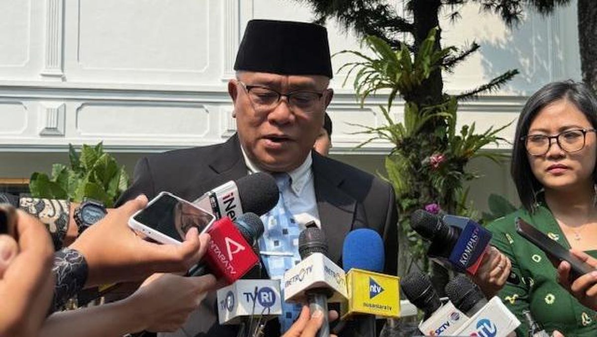 Jumhur Hidayat, Tokoh Pergerakan Buruh Kini Menteri Lingkungan Hidup
