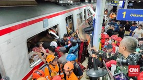 KAI: 2 Orang Tewas dalam Kecelakaan Kereta di Stasiun Bekasi Timur