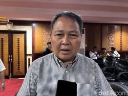 Bukan Lontong-Kikil, Satpol PP Surabaya Sita Sayur Otong dan Dingklik