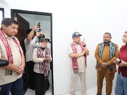 Mendagri Tinjau Kondisi Bangunan Program Perumahan Rakyat di Sorong