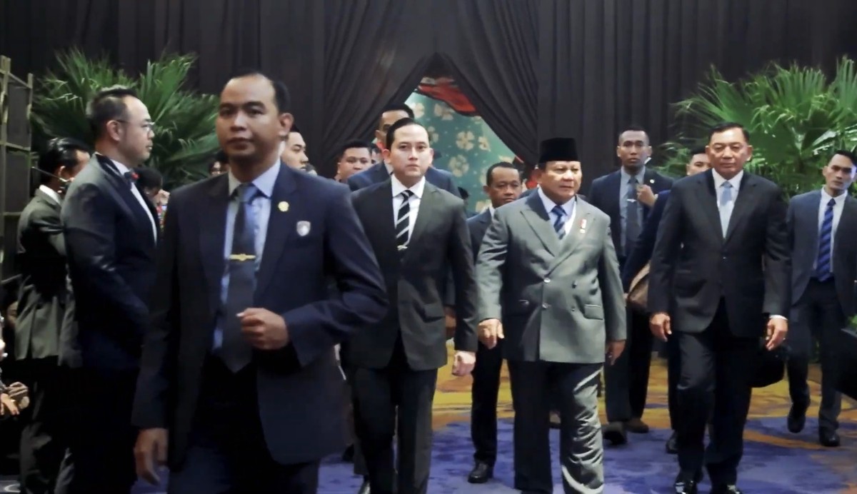 Momen Prabowo hadiri pernikahan El Rumi dan Syifa Hadju pada Minggu &lpar;26&sol;4&rpar; malam &lpar;dok&period;Tim Media Presiden&rpar;