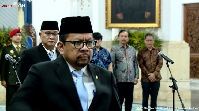 Presiden Prabowo Subianto melantik Muhammad Qodari menjadi Kepala Badan Komunikasi Pemerintah Republik Indonesia (Bakom RI) menggantikan Angga Raka Prabowo.