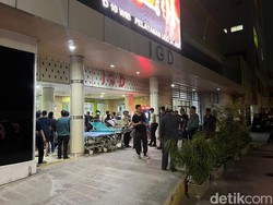 Korban Tabrakan 2 Kereta Dievakuasi ke RS, Salah Satunya RSUD Bekasi