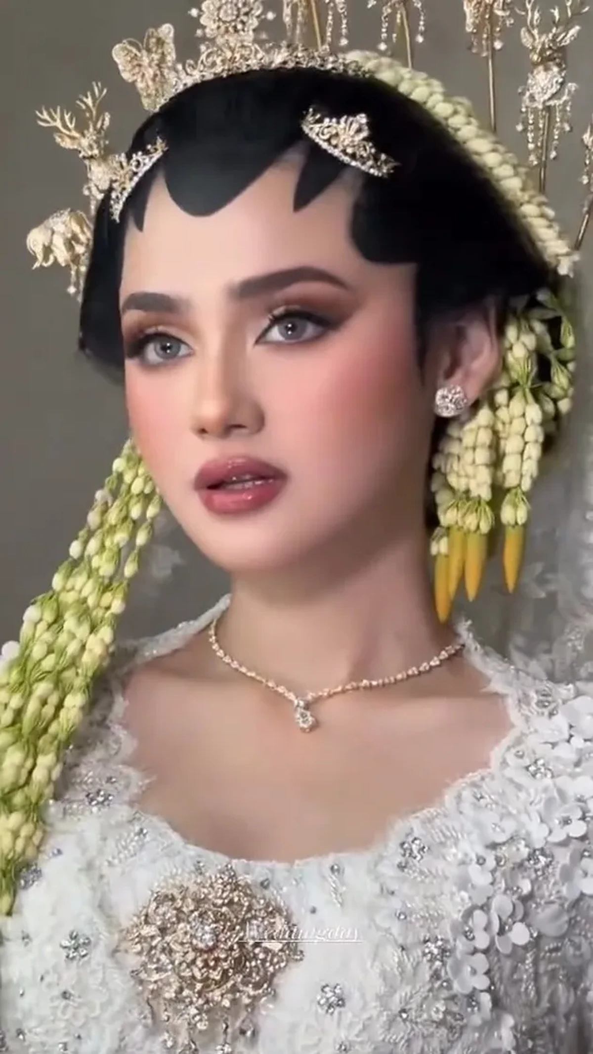 Syifa Hadju
