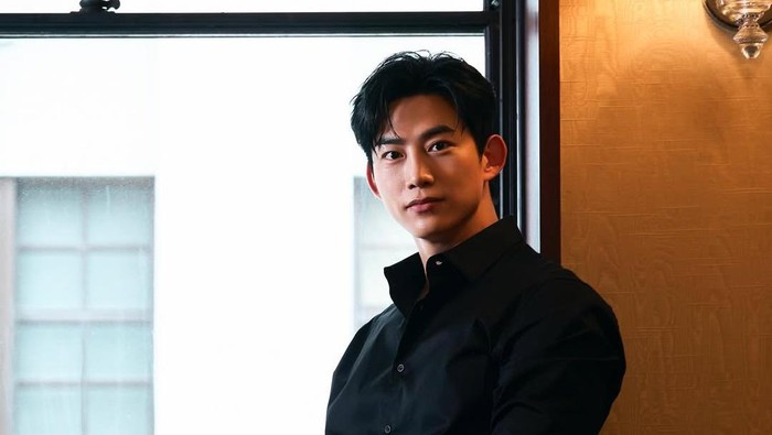 Idol-Aktor Taecyeon 2PM Resmi Menikah dengan Pasangan Non-Selebriti