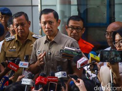 AHY Ungkap Korban Tabrakan KA Argo Bromo dan KRL Dirawat di 10 RS Bekasi