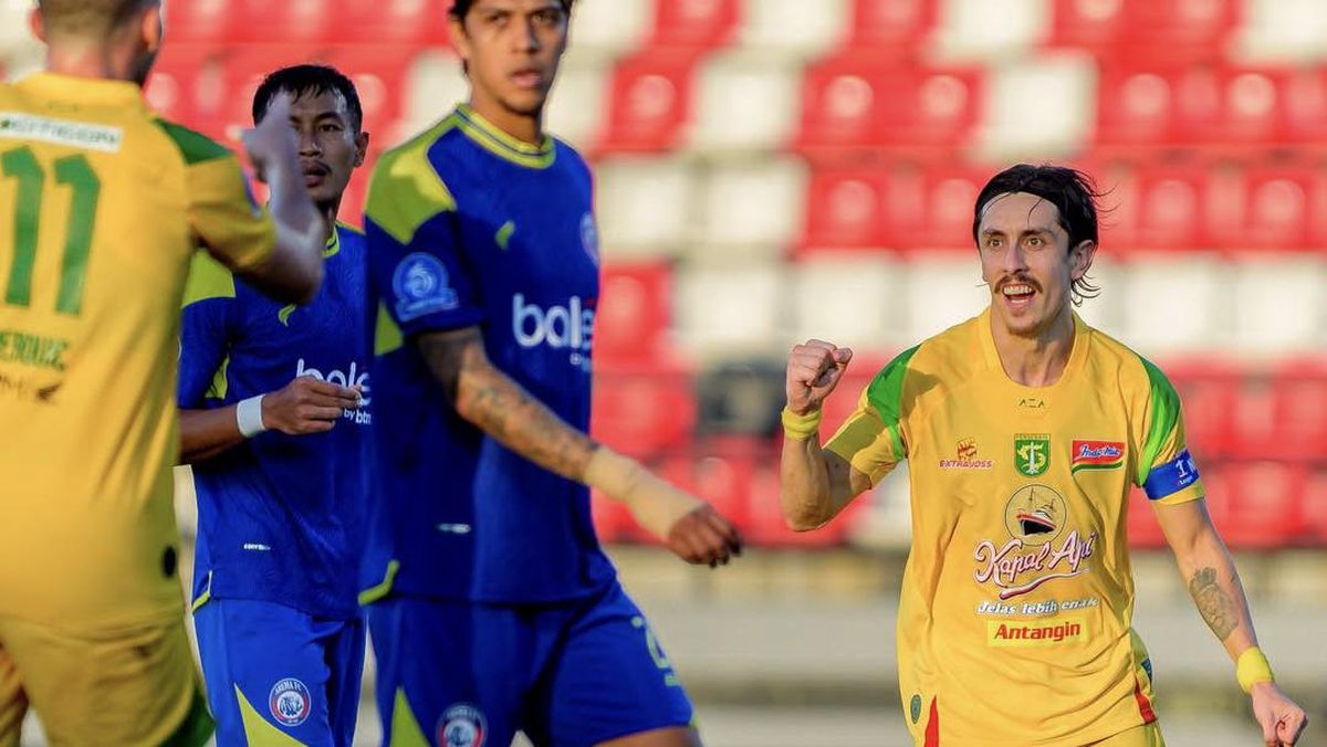 Hasil Super League: Rivera 2 Gol, Persebaya Bantai Arema FC 4-0