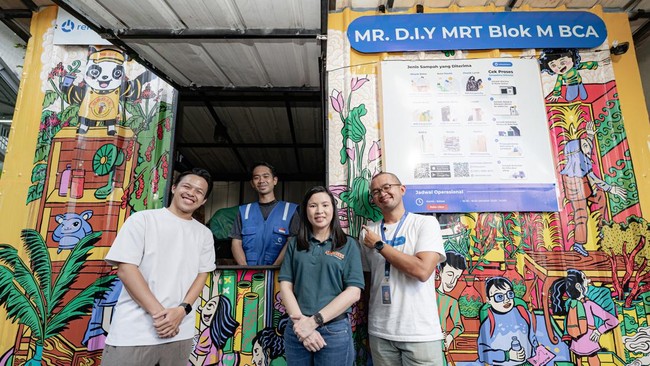 MR.DIY Hadirkan Waste Station di Jantung Transportasi Publik Jakarta