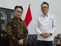 Eks Kadisnaker Parepare Laporkan Pemkot ke Ombudsman Usai Dinonjobkan