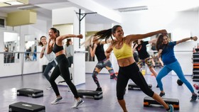 Seru dan Efektif, Ini 6 Manfaat Cardio Dance untuk Tubuh