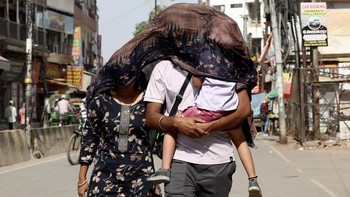 FOTO: India Utara Hadapi Gelombang Panas Brutal