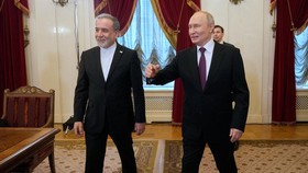 Putin Dukung Penuh Iran: Rusia Akan Lakukan Apa Saja buat Teheran