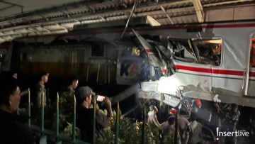 Gosip Terkini Selebriti Insertlive : Disebut Jadi Penyebab Kecelakaan KA Argo Bromo-KRL, Sopir Taksi Diamankan Polisi
