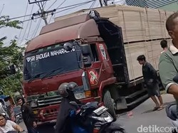 Tak Kuat Nanjak, Truk Mundur Tabrak Pemotor hingga Tewas di Medan