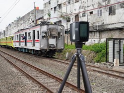 Korlantas Kerahkan Alat TAA untuk Olah TKP Kecelakaan Kereta di Bekasi