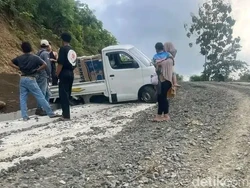 Jalan Sekotong Tak Kunjung Diaspal, DPRD Sentil Pemkab Lombok Barat