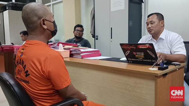 Seorang guru ngaji di Tangerang ditangkap atas dugaan pencabulan santriwati. 4 korban melapor, dengan modus ritual pembersihan makhluk halus.