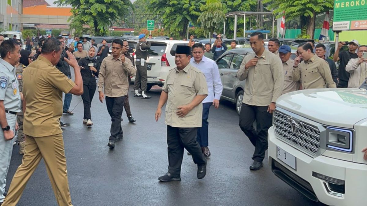 Prabowo Janjikan Kompensasi Bagi Korban Kecelakaan Kereta Bekasi Timur