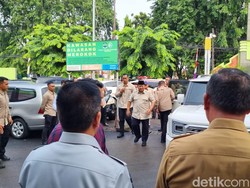 Tragedi KA Bekasi: Prabowo Jenguk Korban hingga Komitmen Lakukan Perbaikan