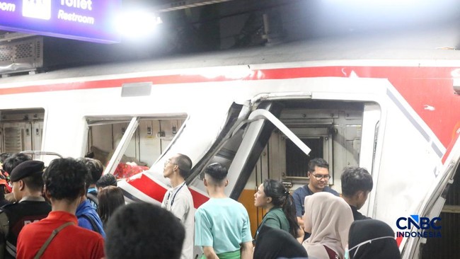 Update Korban Tabrakan Kereta: 7 Orang Meninggal dan 82 Luka-Luka