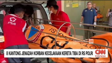 VIDEO: 8 Kantong Jenazah Korban Kecelakaan Kereta Tiba di RS Polri