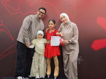 7 Potret Sada Anak Fitri Tropica Jago Ice Skating, Awalnya Cuma Hobi hingga Ikut Kejurnas