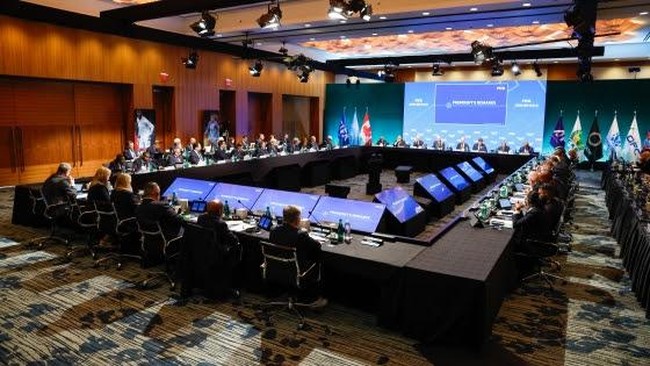 Dewan FIFA menyetujui peningkatan dana komersial Piala Dunia 2026 menjadi US$871 juta. Setiap tim akan menerima US$12,5 juta untuk persiapan dan kualifikasi.