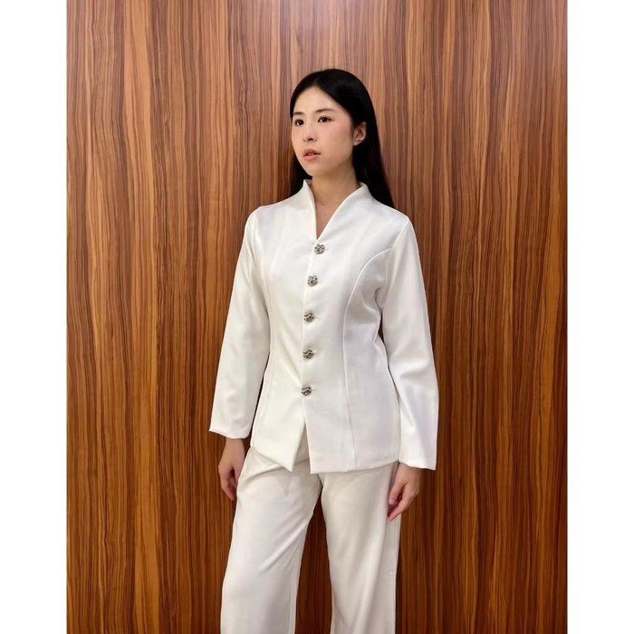 IWEARGRACIE Cora Tailored Long Sleeve