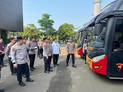 Kapolda Banten Cek Kesiapan Pengamanan Jelang May Day, Minta Anggota Humanis