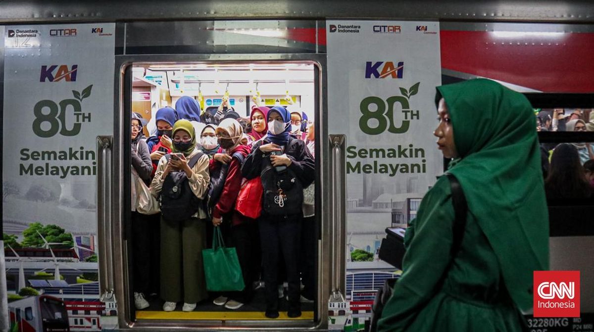 Gangguan Listrik, KRL Greenline Hanya Sampai Serpong dan Kebayoran