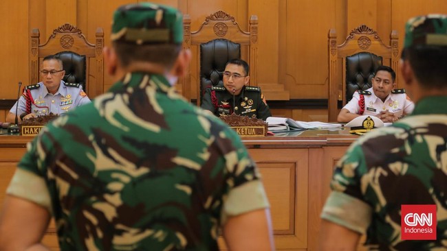 Majelis hakim menilai penyerangan prajurit BAIS TNI terhadap aktivis KontraS amatir dan memalukan. Empat terdakwa diadili atas tindakan tersebut.
