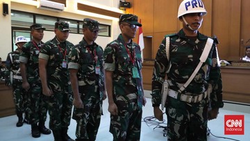 FOTO: Tampang Terdakwa Penyiram Air Keras Andrie Yunus