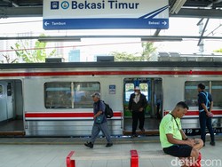 Penggerebekan Narkoba Dekat Rel, KRL Priok Sempat Terhambat