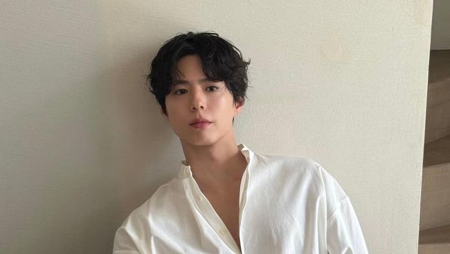Jadi Brand Ambassador, Intip 5 Potret Park Bo Gum Bintangi Campaign Terbaru LOccitane
