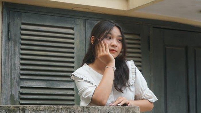 6 Ciri Kepribadian Orang yang Tetap Tenang Meski Menghadapi Tekanan
