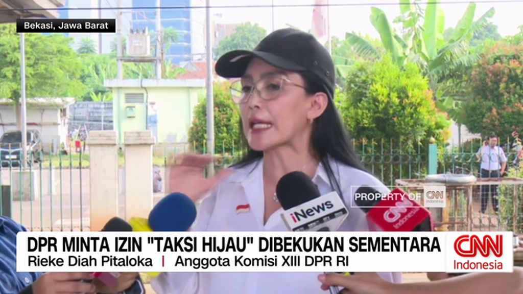VIDEO: DPR Minta Izin "Taksi Hijau" Dibekukan Sementara