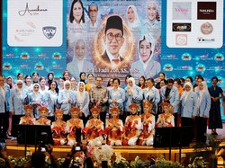 Hadiri Munas PEWIBI, Menbud Dorong Kolaborasi untuk Perkuat Wisata Budaya