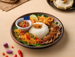 Mencicipi 3 Makanan Khas Jawa Timur dengan Sambel Bawang yang Pedas Nikmat