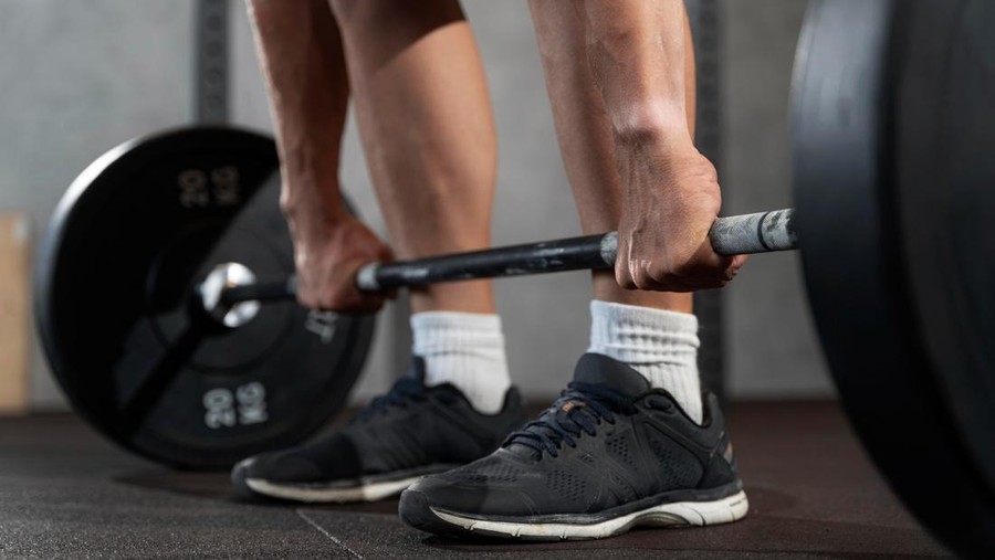 Ilustrasi olahraga&comma; angkat beban&comma; angkat barbel