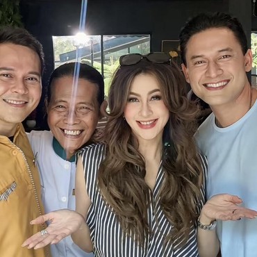 Terpopuler: Indra Bruggman dan Diana Pungky Reuni hingga Gaun Syifa Hadju di Bali
